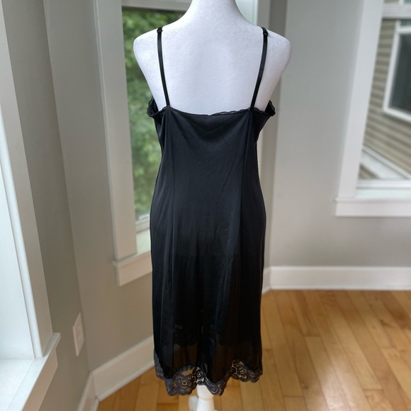 Vintage Black Lace Nylon Slip Dress Size Bust 34 or Small/Medium - Picture 3 of 7